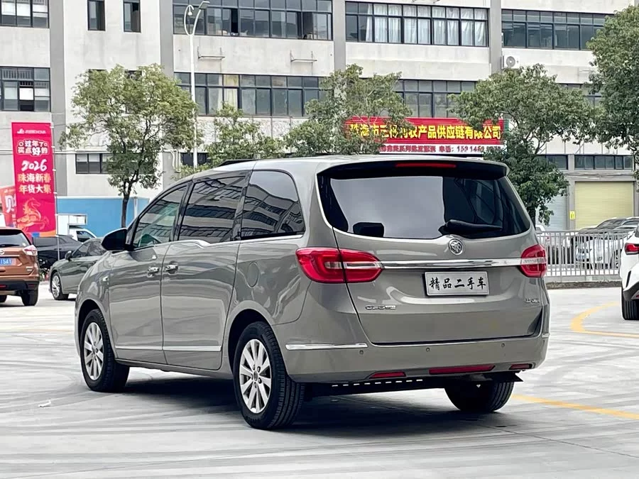 Buick GL8