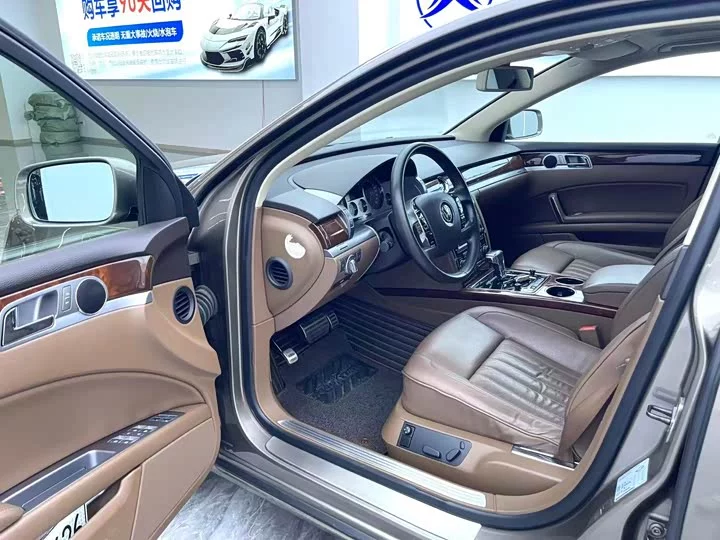 Volkswagen Phaeton / Phideon