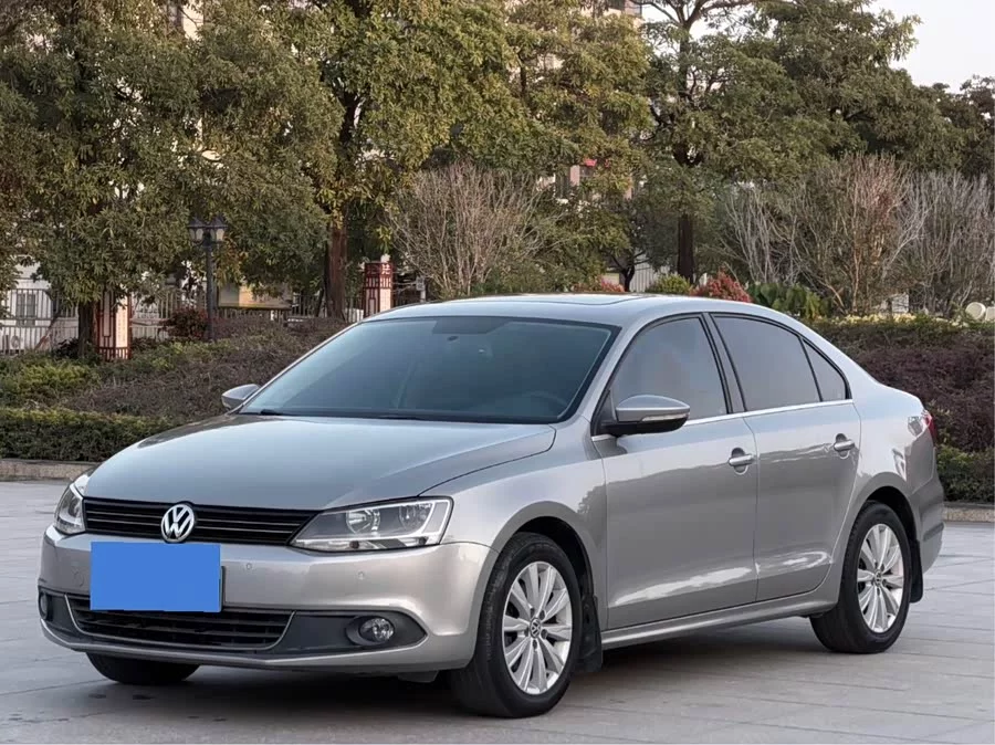 Volkswagen Sagitar