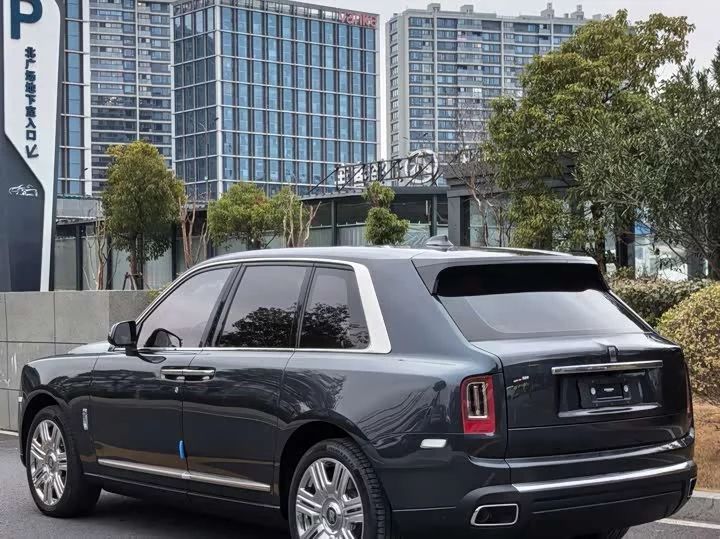 Rolls Royce Cullinan