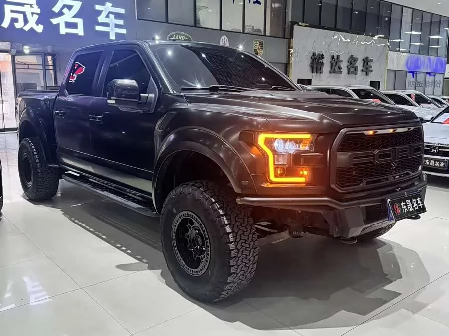 Ford F-150 Raptor