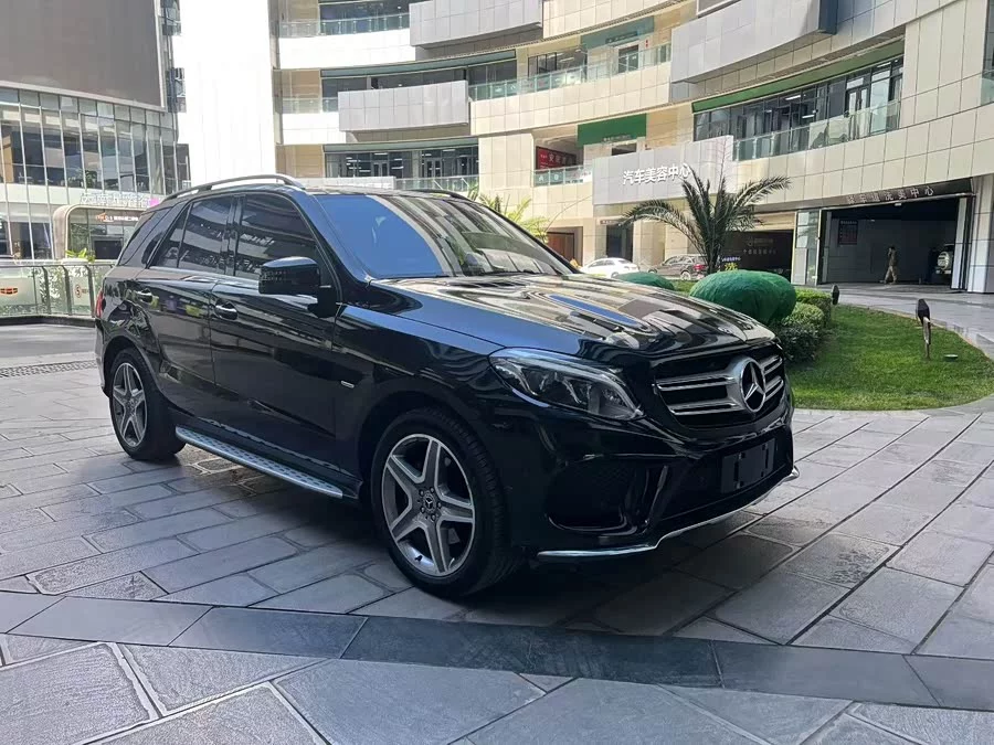 Mercedes Benz GLE (Imported)