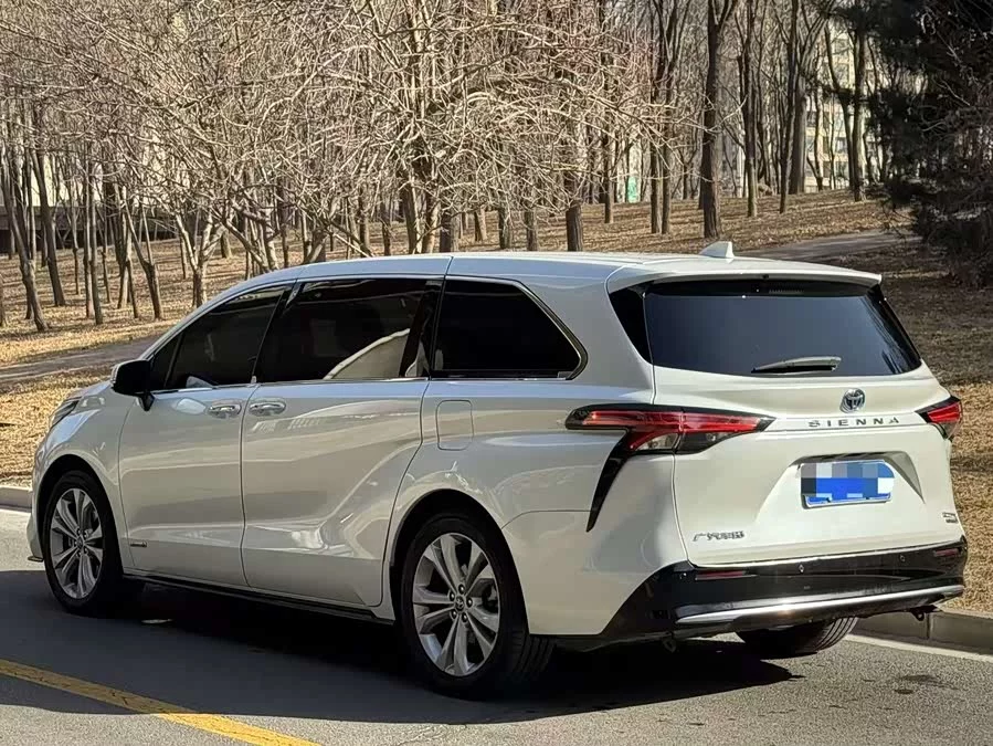 Toyota SIENNA