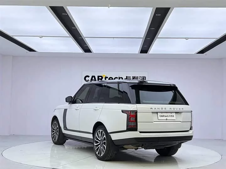 Land Rover range rover