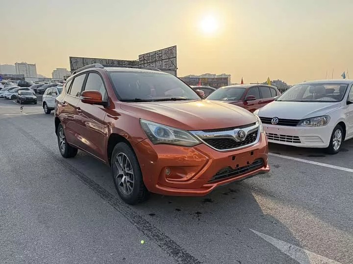 BYD Song