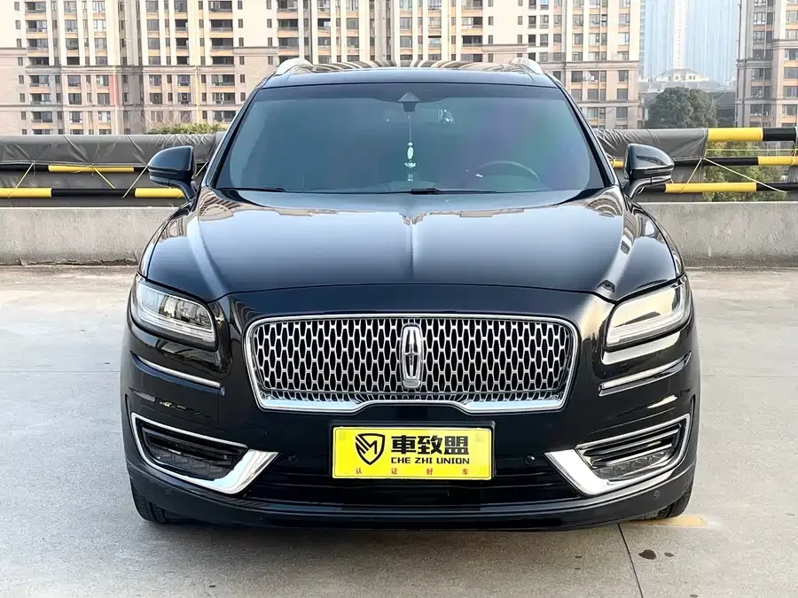 Lincoln Navigator