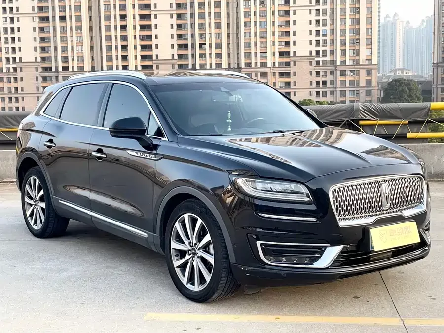 Lincoln Navigator