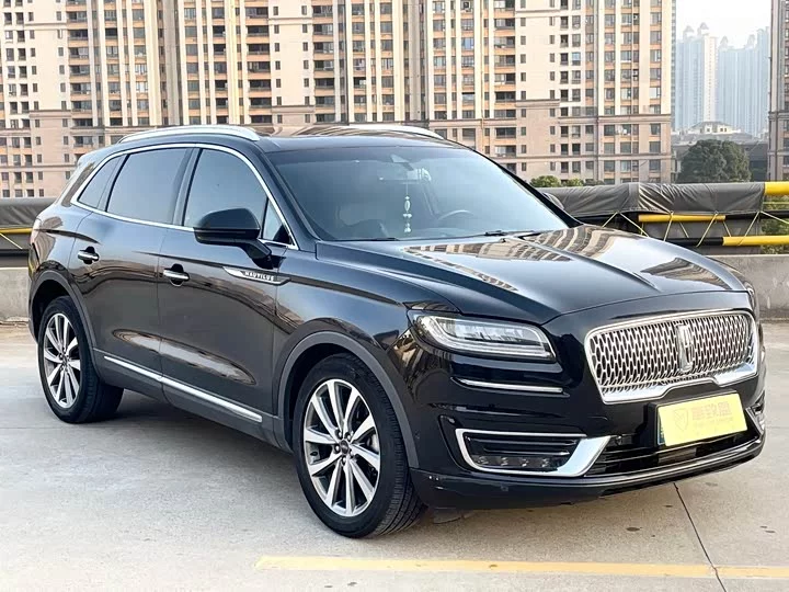 Lincoln Voyager