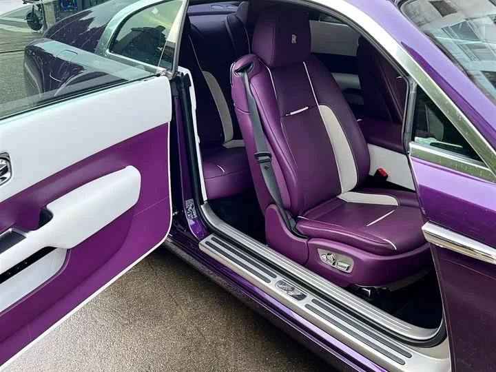 Rolls Royce Phantom