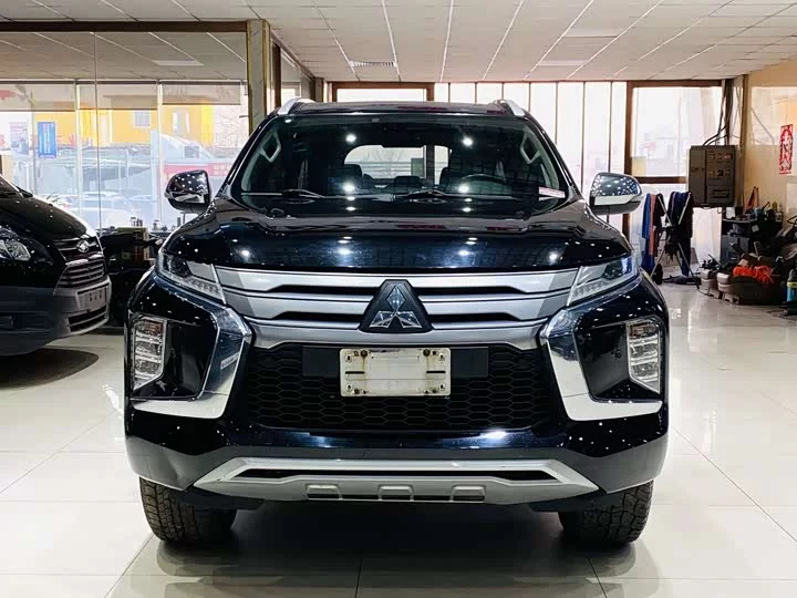 Mitsubishi Pajero Jinchang