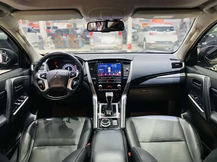 Mitsubishi Pajero Jinchang