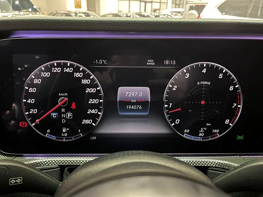 Mercedes Benz G-rated