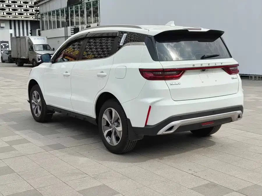 Geely Haoyue PRO