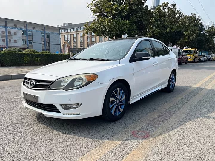 SOUEAST V5 Lingzhi
