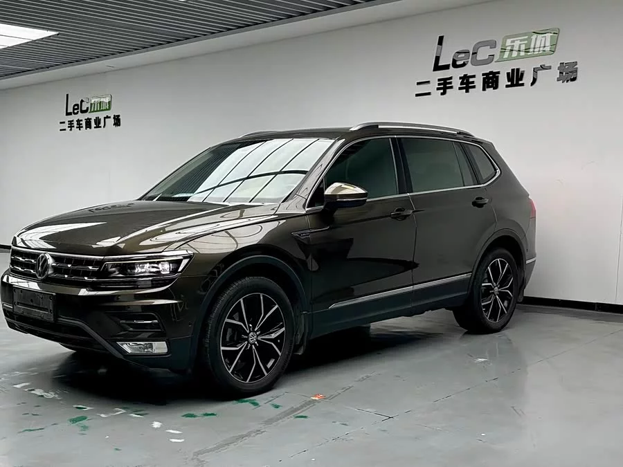 Volkswagen Tiguan L