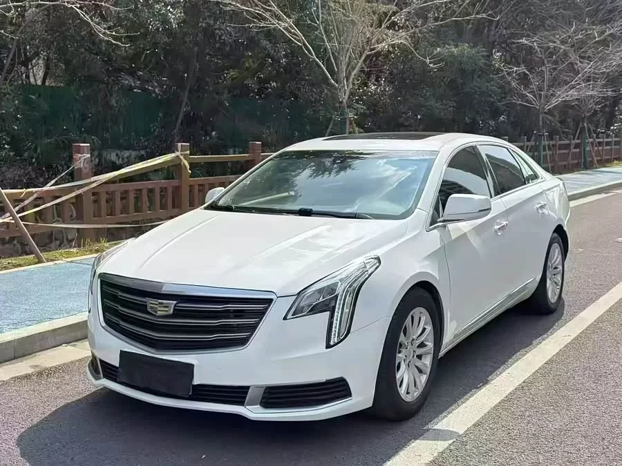 Cadillac XTS