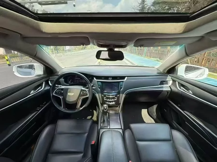 Cadillac XTS