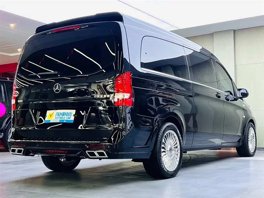 Mercedes Benz Vito