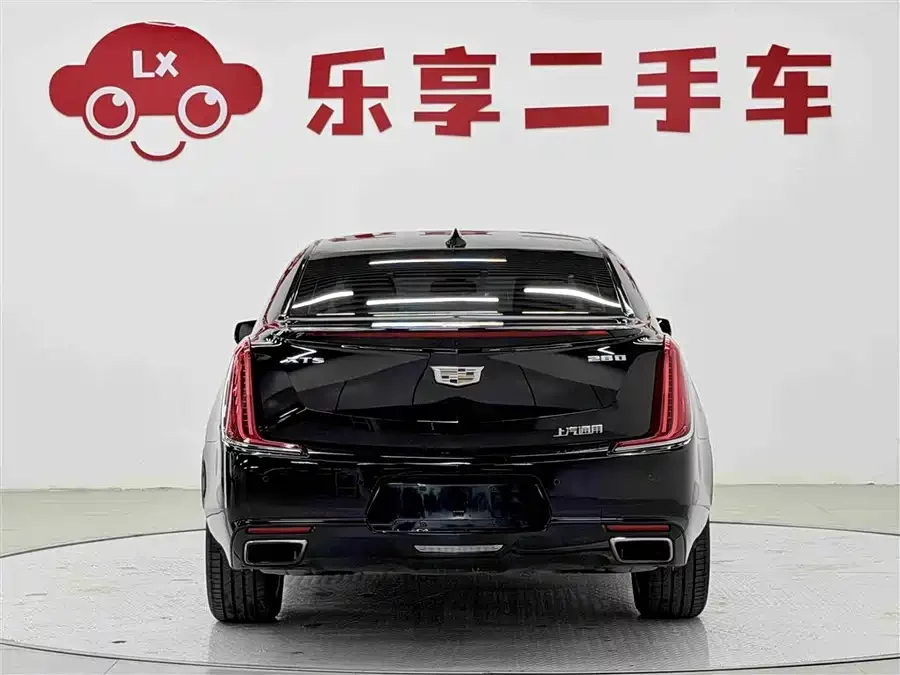 Cadillac XTS