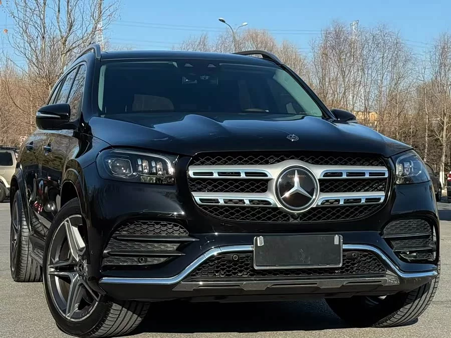 Mercedes Benz GLS