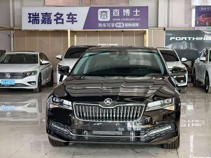 Skoda SuperB