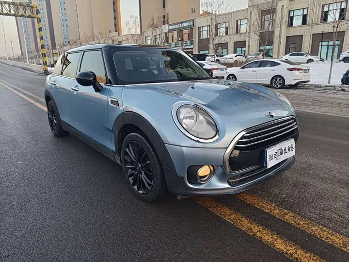 MINI CLUBMAN