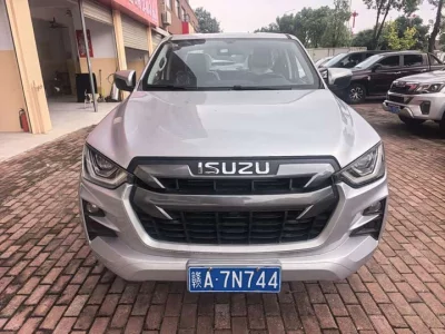 Isuzu Suzutaku