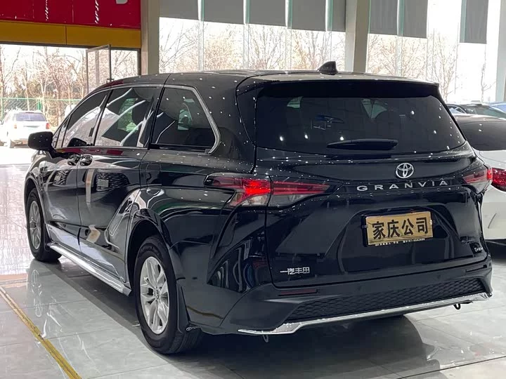 Toyota Granvia