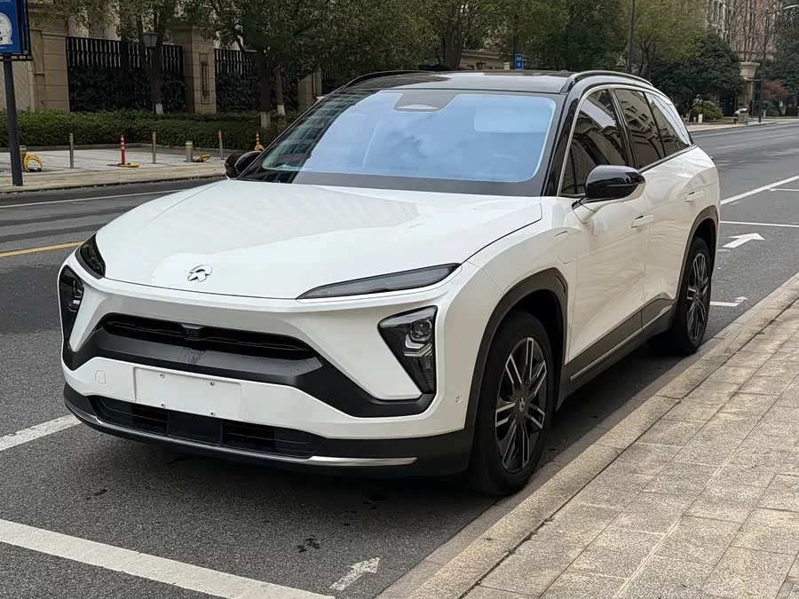 NIO ES6