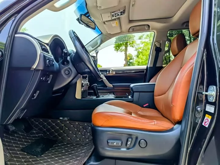 Lexus GX