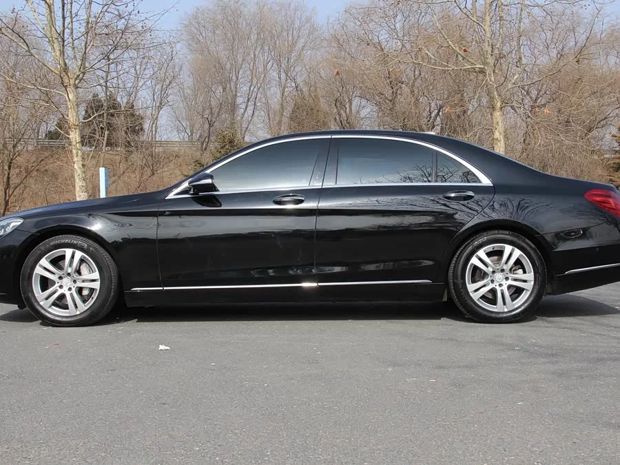 Mercedes Benz S class