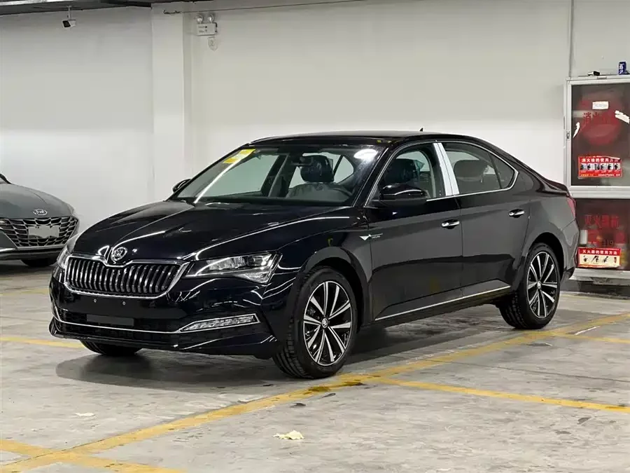 Skoda SuperB
