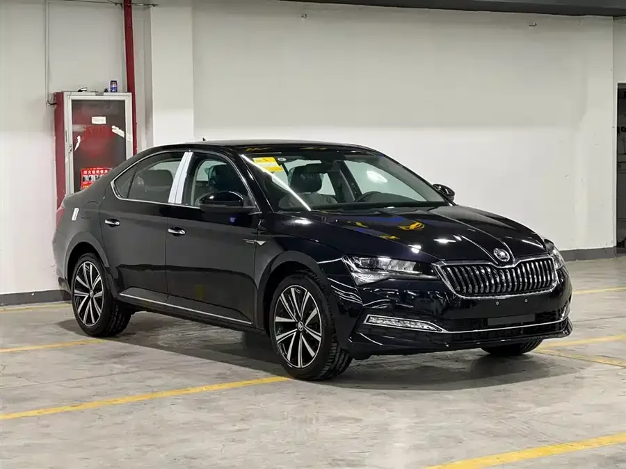 Skoda SuperB
