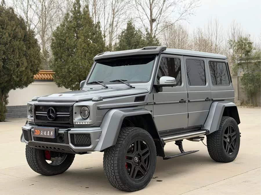Mercedes Benz G-rated