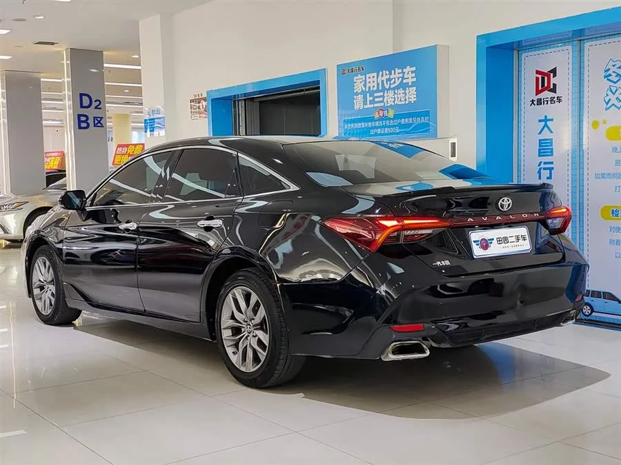 Toyota Avalon