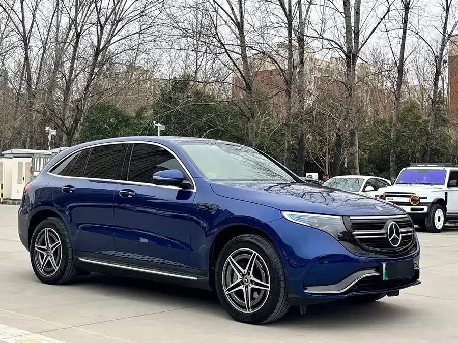 Mercedes Benz EQC