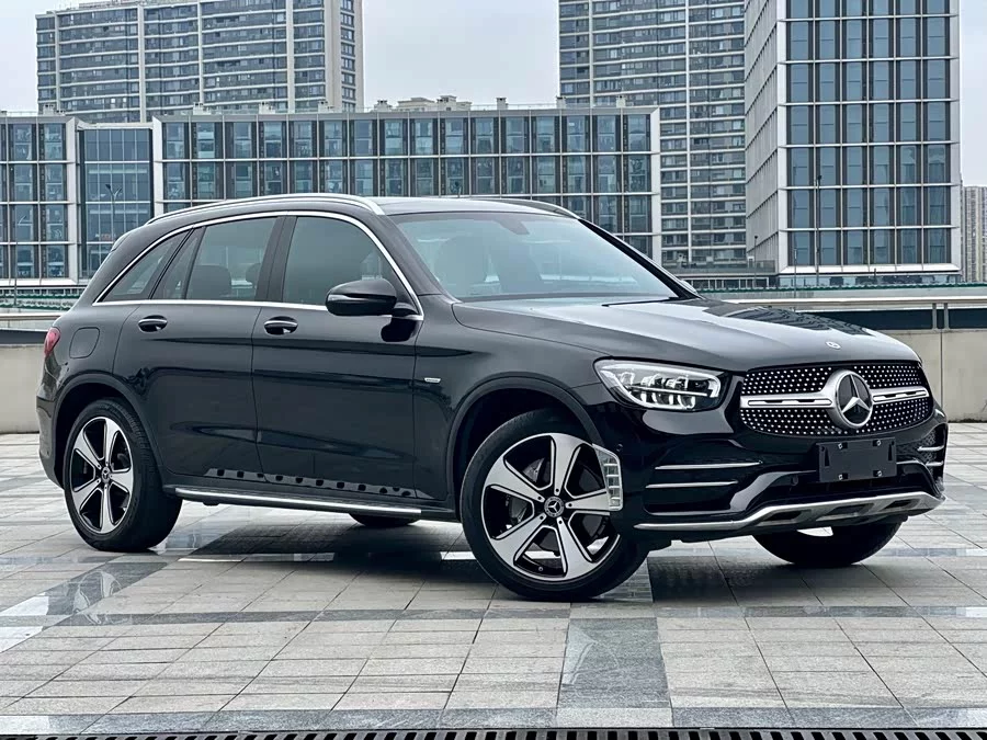 Mercedes Benz GLC