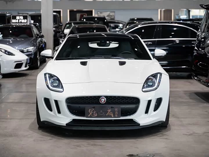 Jaguar F-TYPE