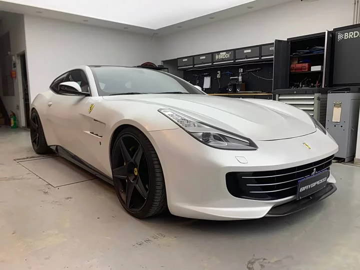 ferrari GTC4Lusso