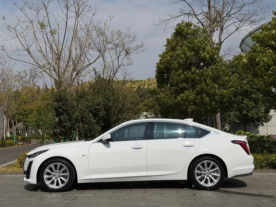 Cadillac CT5