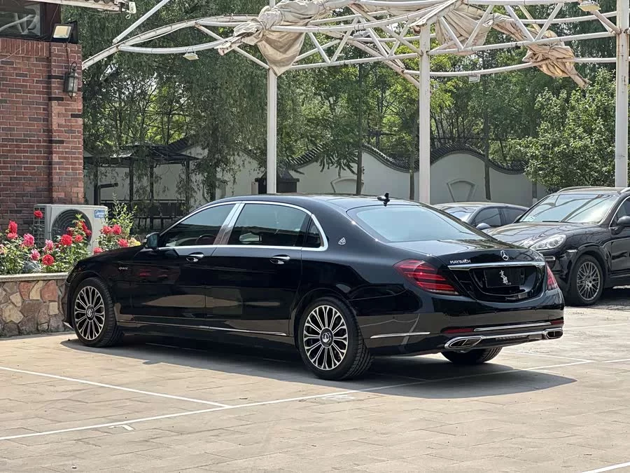 Mercedes Benz Maybach S-Class