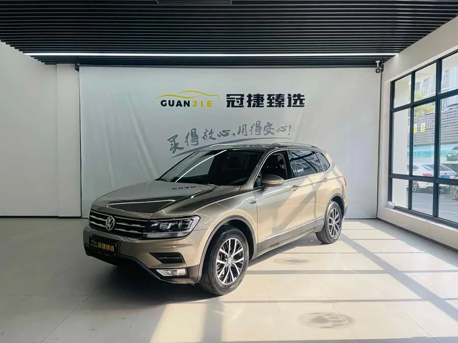 Volkswagen Tiguan L