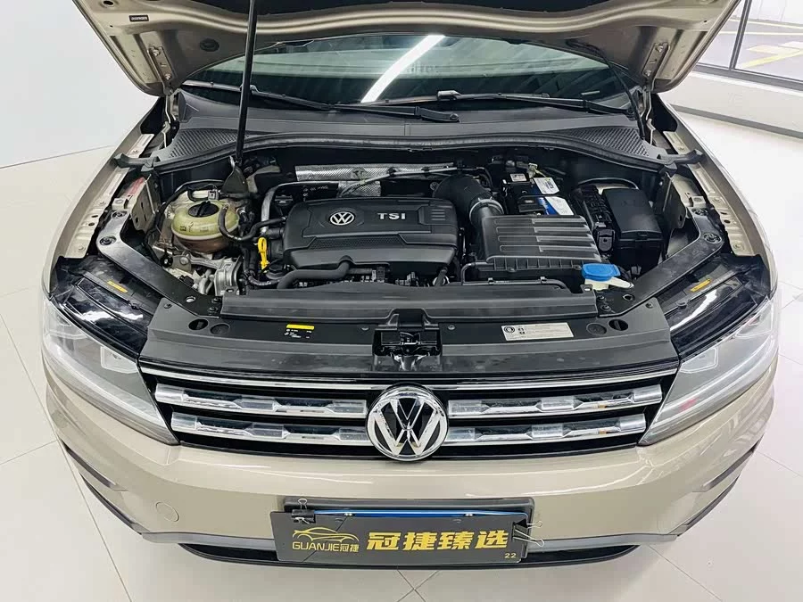 Volkswagen Tiguan L