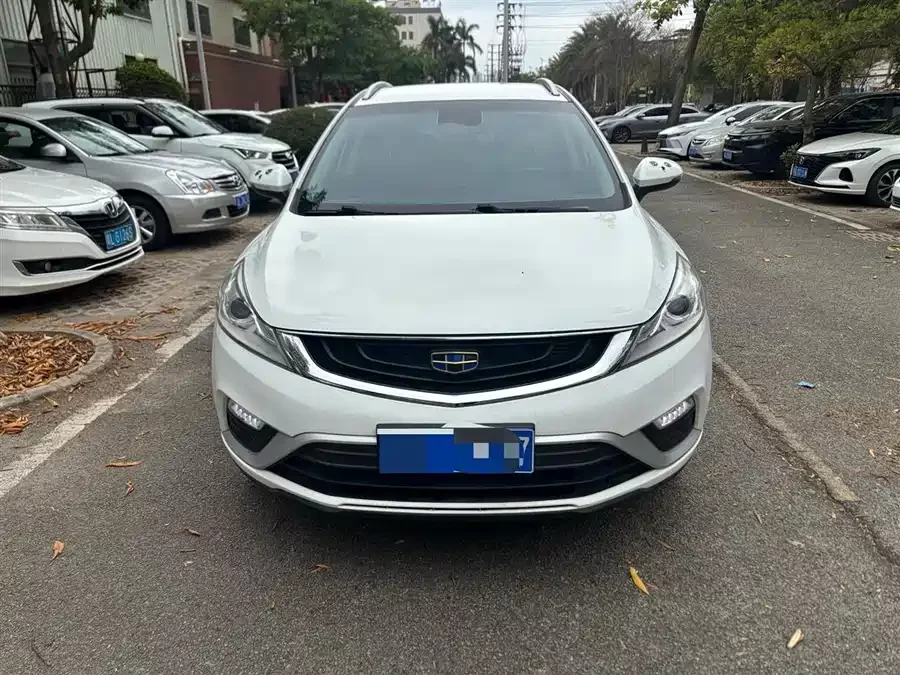 Geely Emgrand GS
