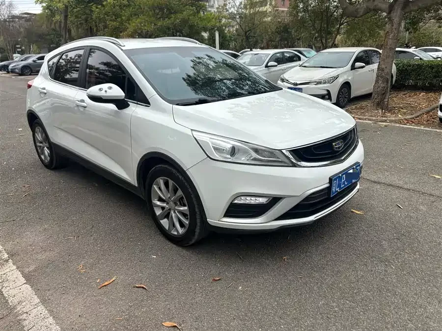 Geely Emgrand GS