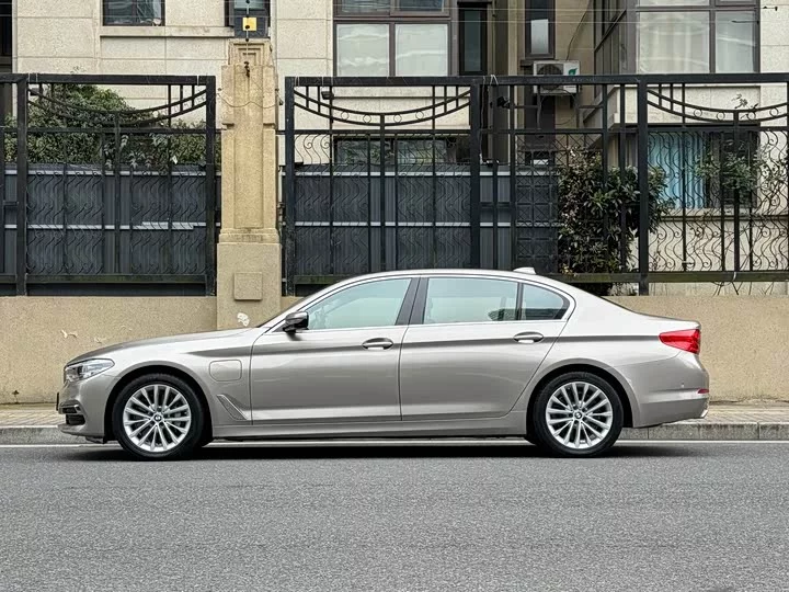 BMW 5 Series New Energy