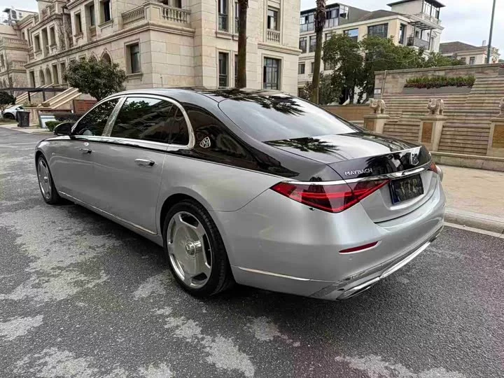Mercedes-Benz Maybach S-Class