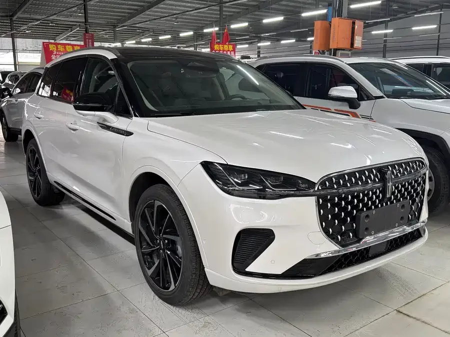 Lincoln Adventurer