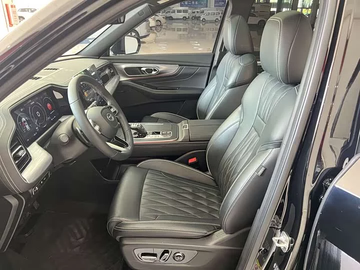 GAC Trumpchi GS8