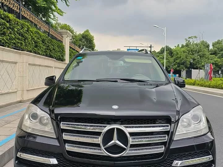 Mercedes-Benz GL-Class